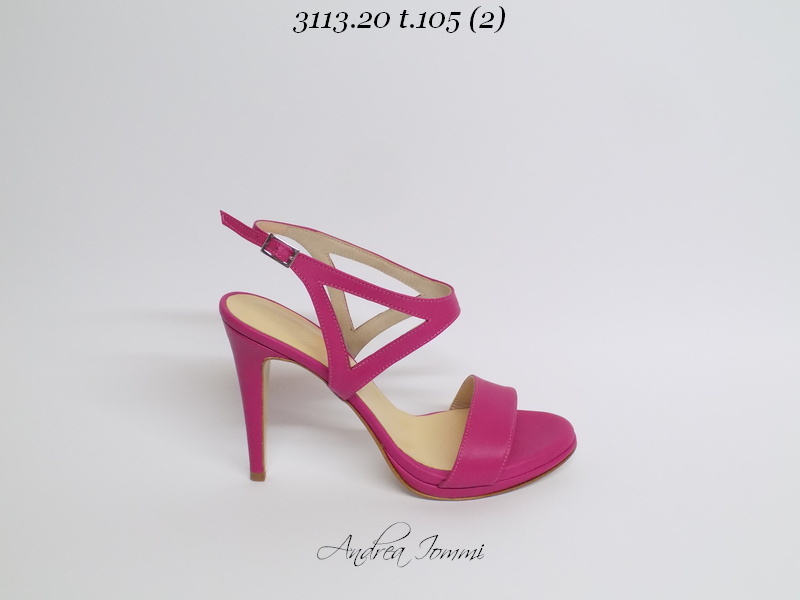 Sandali fucsia con plateau clearance