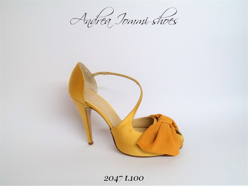 Scarpe gialle clearance sposa