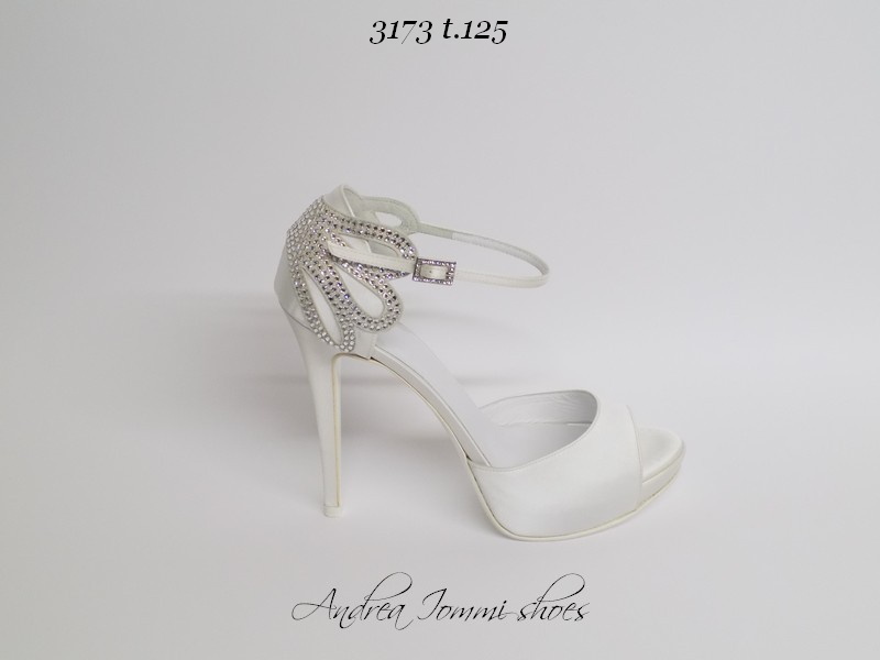 Sandalo sposa tacco largo shop