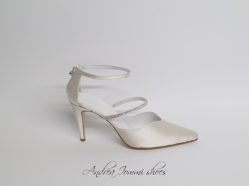 scarpe da sposa con punta chiusa