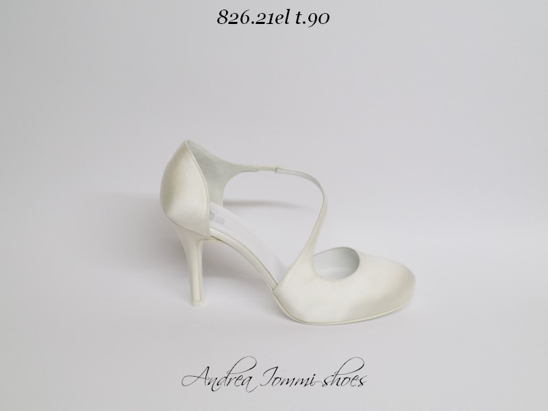 scarpe da sposa con punta chiusa