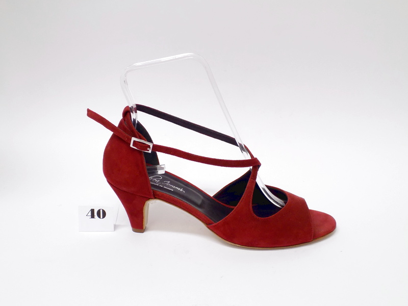 scarpe e sandali artigianali scontata