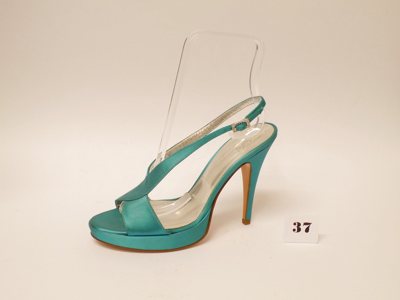 scarpe e sandali artigianali scontata