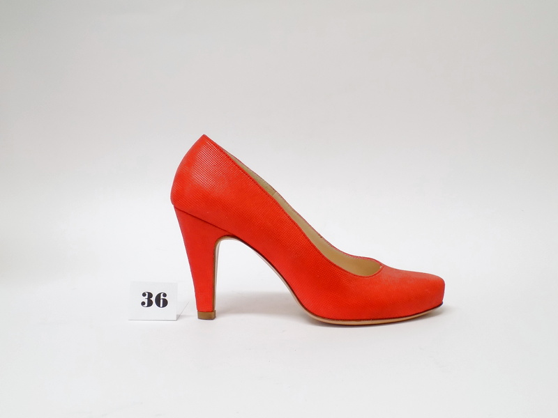 scarpe e sandali artigianali scontata