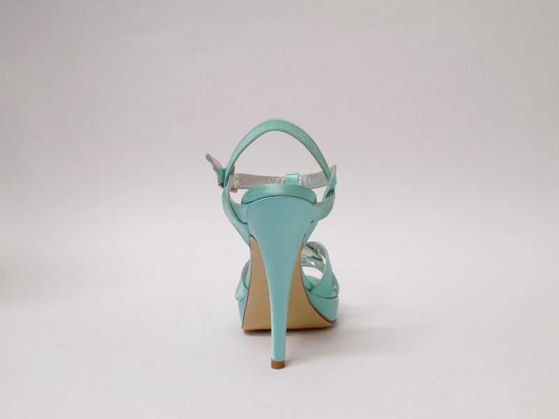 scarpe e sandali artigianali scontata